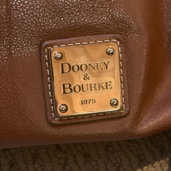 Beige Bag - Picture 1 of 2